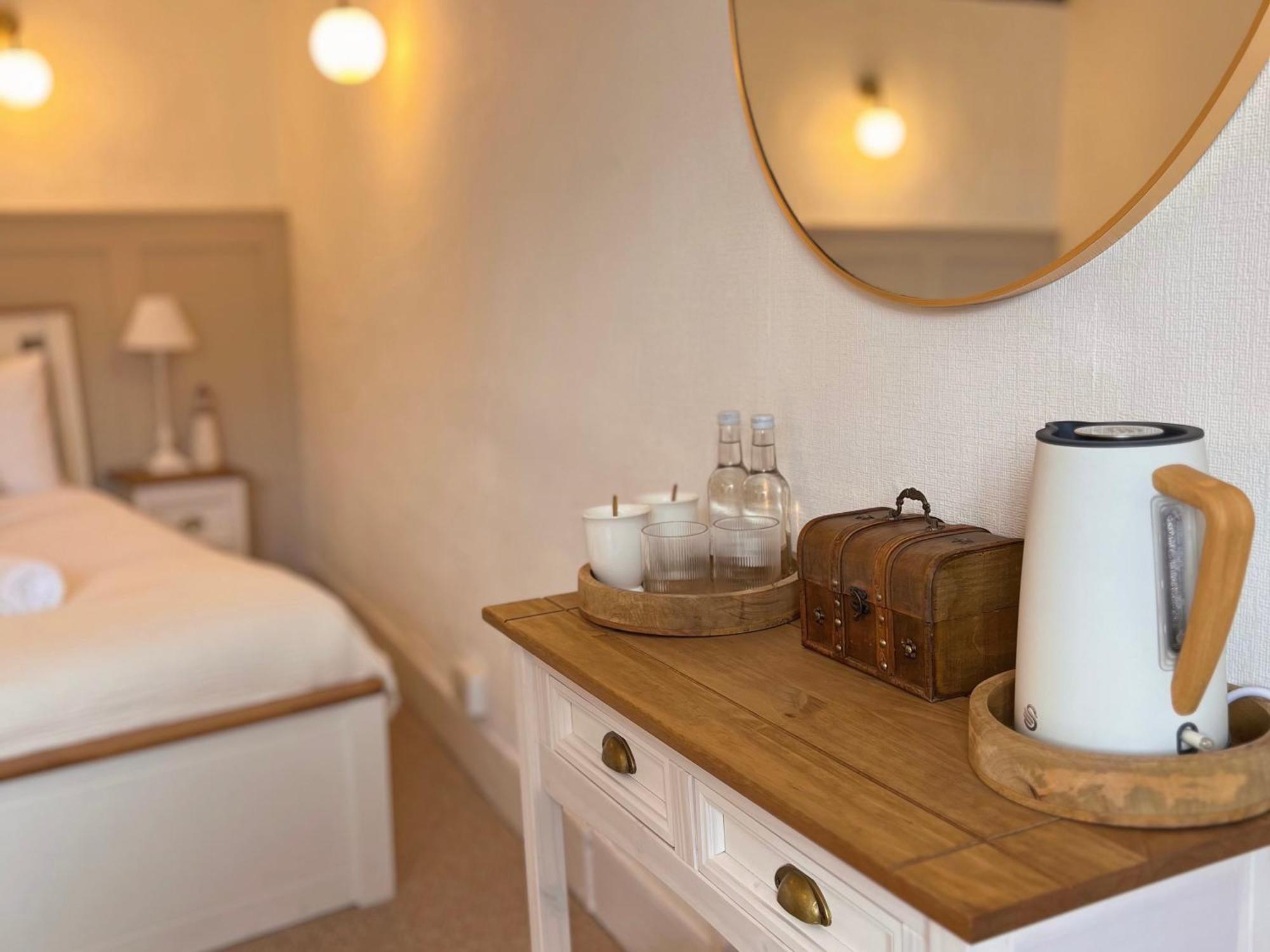 Black Buoy Inn Wivenhoe Экстерьер фото